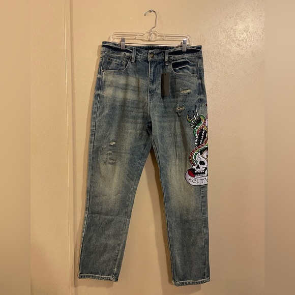 NWT Ed Hardy Embroidered NYC Skull jeans sz 32 - Picture 1 of 7